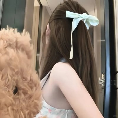 森林孤影